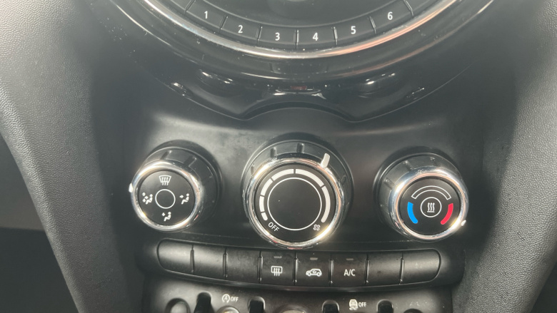 MINI Hatchback 1.5 Cooper II 5dr Petrol Hatchback